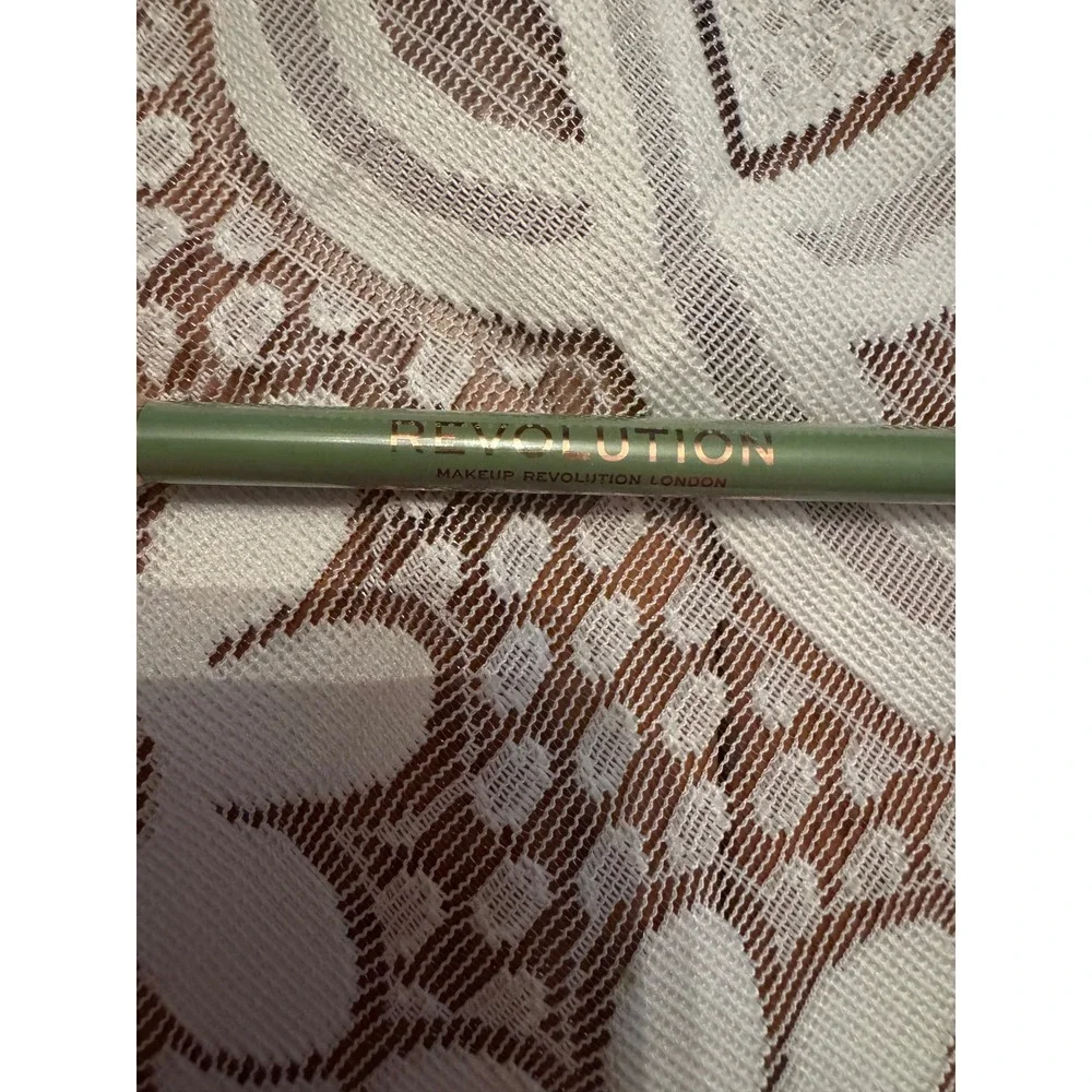 Makeup Revolution London Streamline Eyeliner Green with Smudger 1.2g